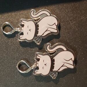Devil kitty earrings